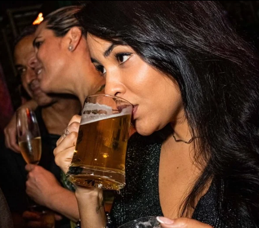 Toda quarta e quinta a noite toda